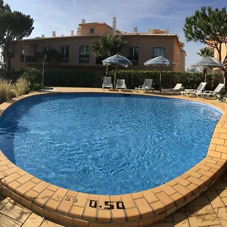 Excelente T1 Oura Bicos Lucia * 阿尔布费拉